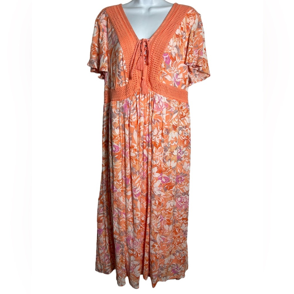 TORRID dress size 1x stunning orange and white floral rayon summer dress 🧡